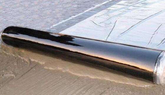 कस्टम कटिंग के साथ बिटुमेन वाटरप्रूफिंग झिल्ली के लिए हटाने योग्य ISO9001 प्रमाणित सिलिकॉन लेपित पीई फिल्म